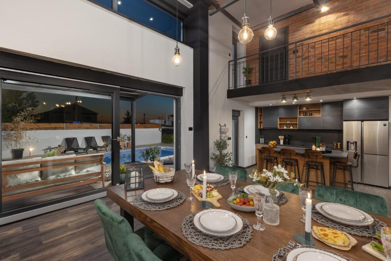 Villa Stric Toni Pakostane Ngoại thất bức ảnh