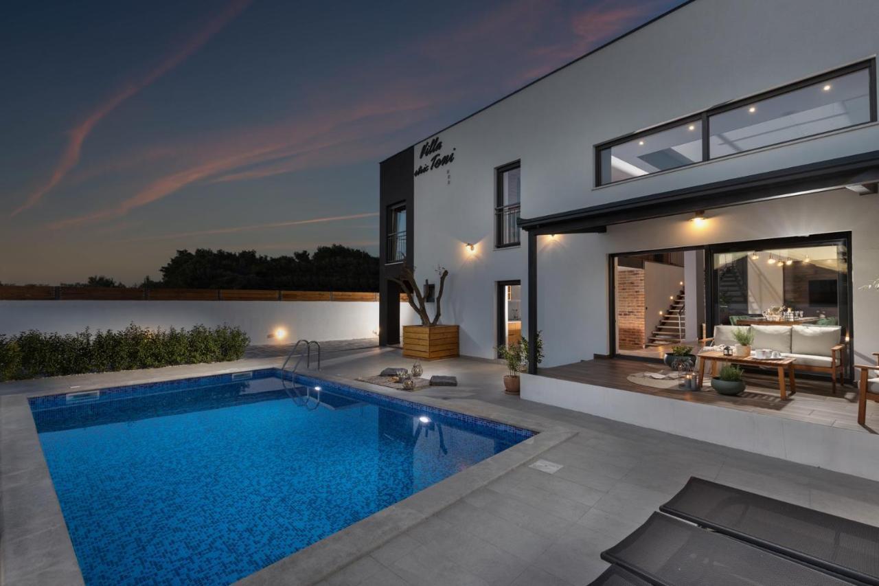 Villa Stric Toni Pakostane Ngoại thất bức ảnh
