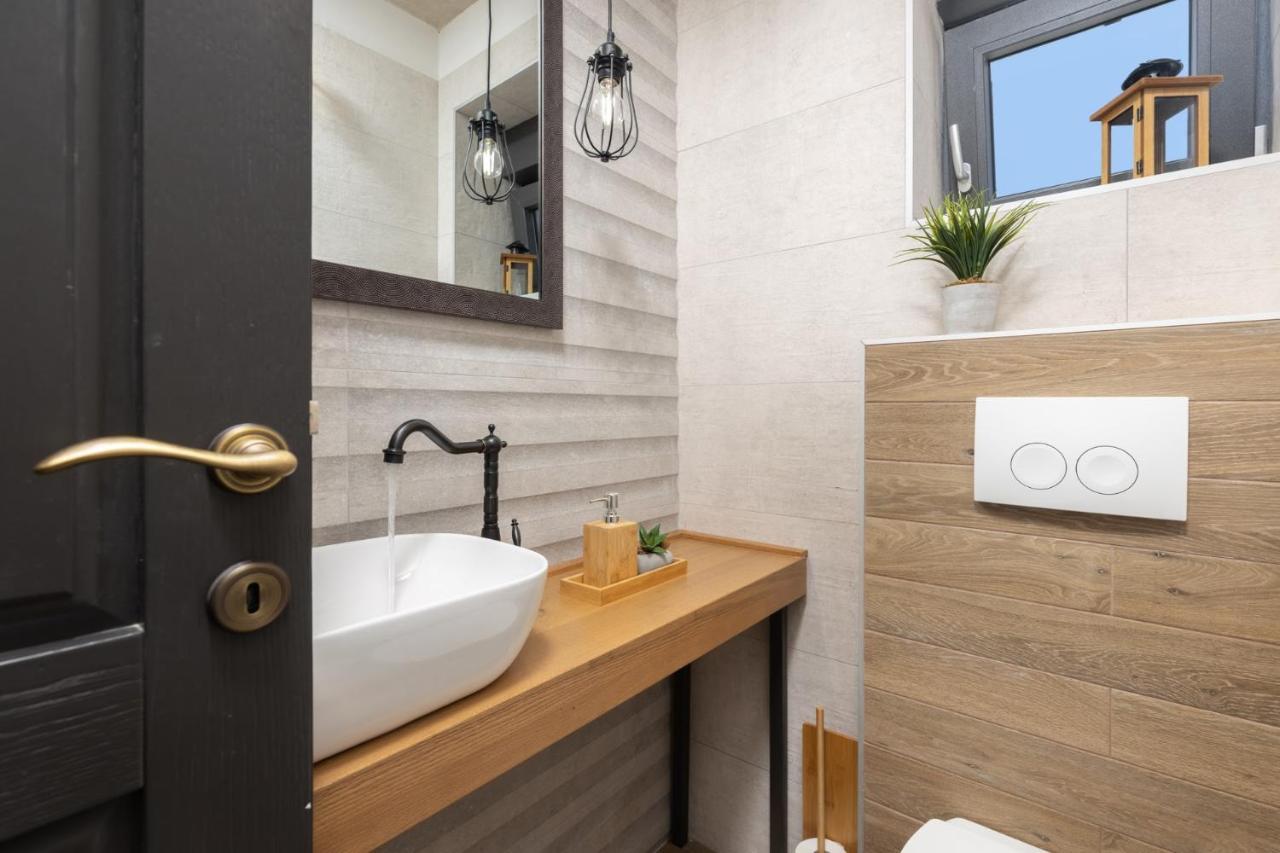 Villa Stric Toni Pakostane Ngoại thất bức ảnh