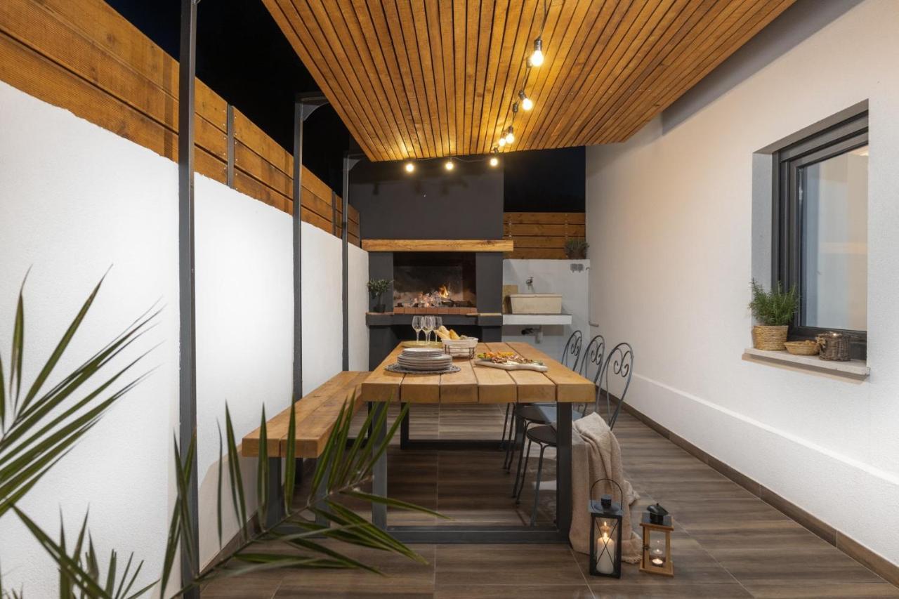 Villa Stric Toni Pakostane Ngoại thất bức ảnh